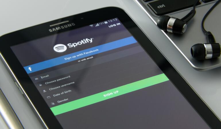 Proiect inedit marca Spotify