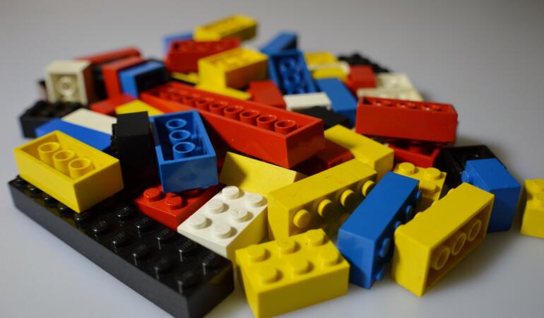 Fundația LEGO a donat