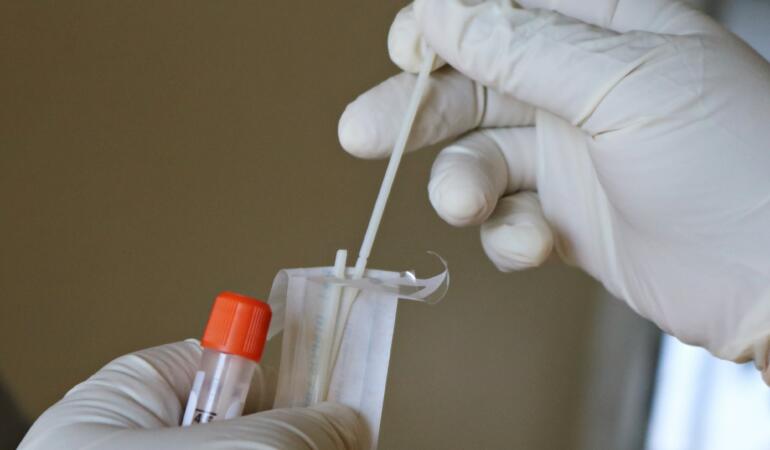 Salvați Copiii, solicitare în legătură cu testarea antigen în școli
