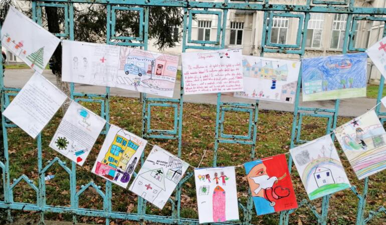 Gestul unor copii din Lugoj i-a făcut pe medici să plângă de emoție