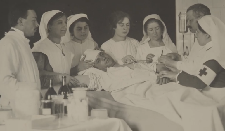 COMORILE MUZEELOR. Implicarea feminină în Primul Război Mondial