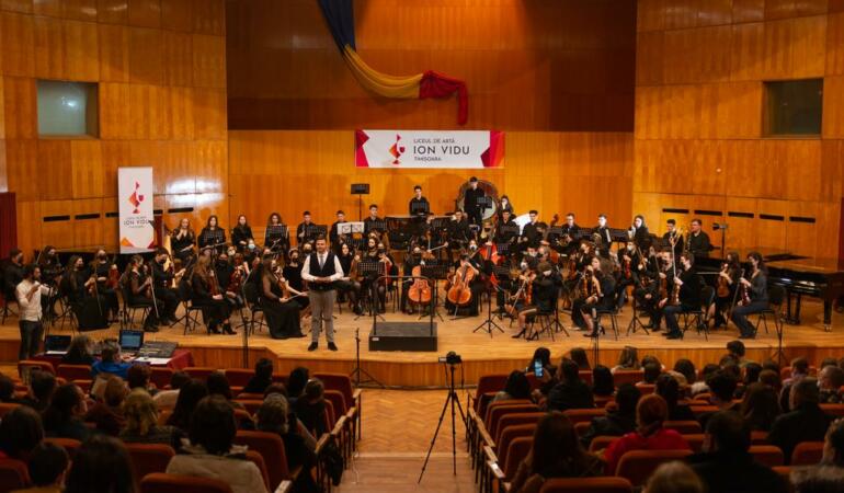 Concert simfonic susținut de elevii de la Liceul „Ion Vidu” Timișoara