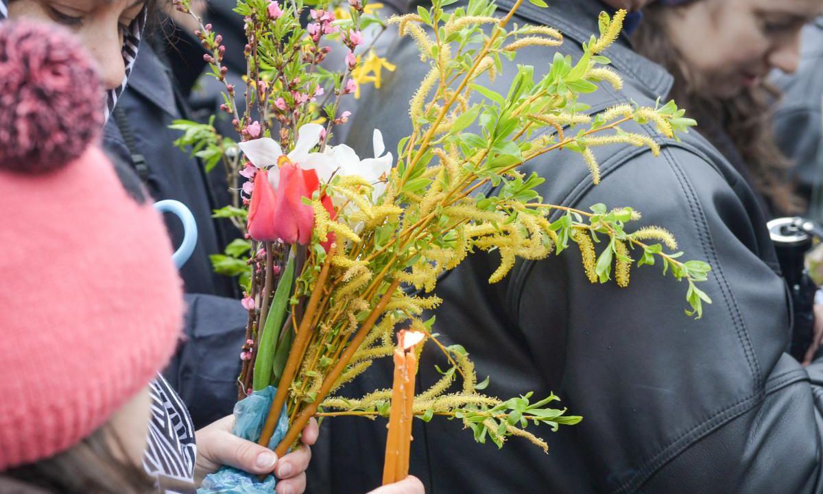 Floriile. Despre tradiții și sărbătoriți