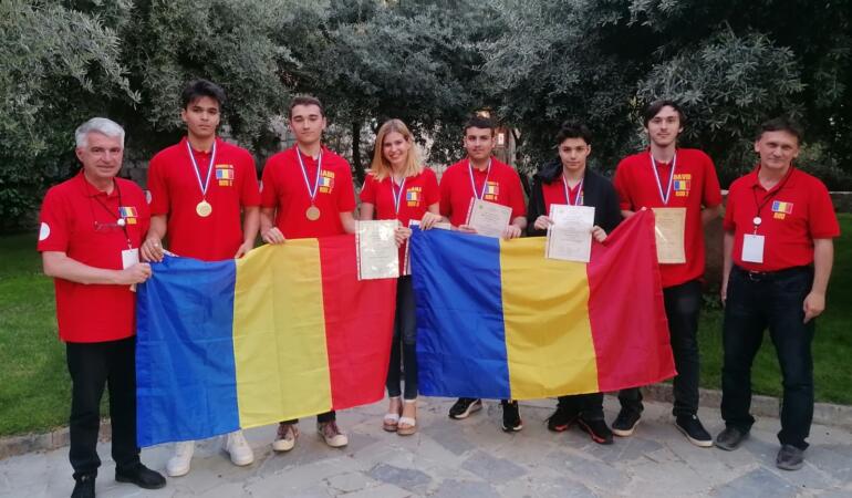 Echipa României, locul I pe echipe la Olimpiada Balcanică de Matematică