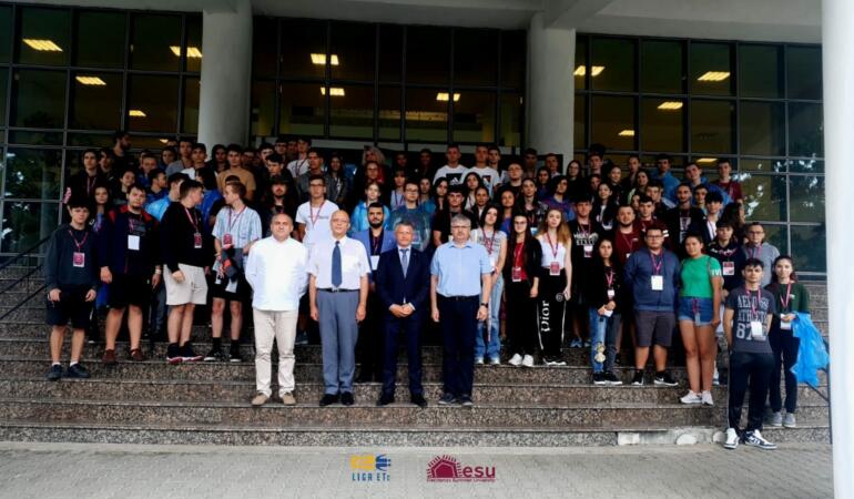 100 de elevi din țară descoperă, la Timișoara, cum arată viața de student