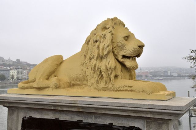 Leul de 2,8 tone din LEGO. Câte ore a durat construcția și unde îl putem vedea