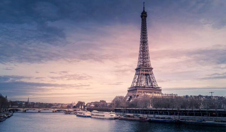 „Educație la Înălțime” încântă elevii cu o nouă lecție: „Ce n-a văzut Parisul”