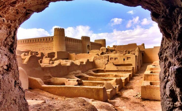 MISTERELE LUMII, ISTORII NEELUCIDATE. Cetatea Arg-e Bam, una din cele mai vechi structuri din cărămizi de văiugă din lume