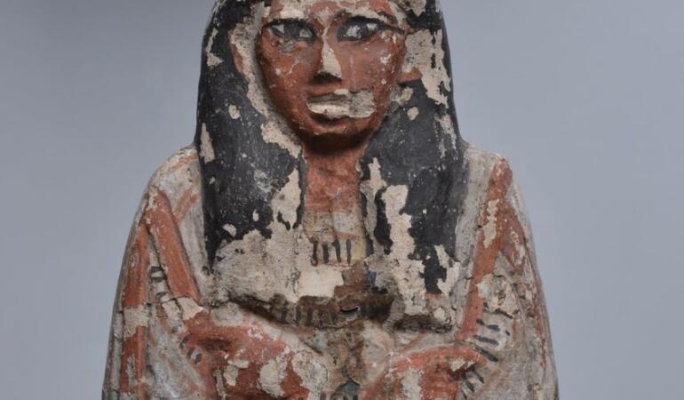 COMORILE MUZEELOR. Antichități egiptene și misterele lor