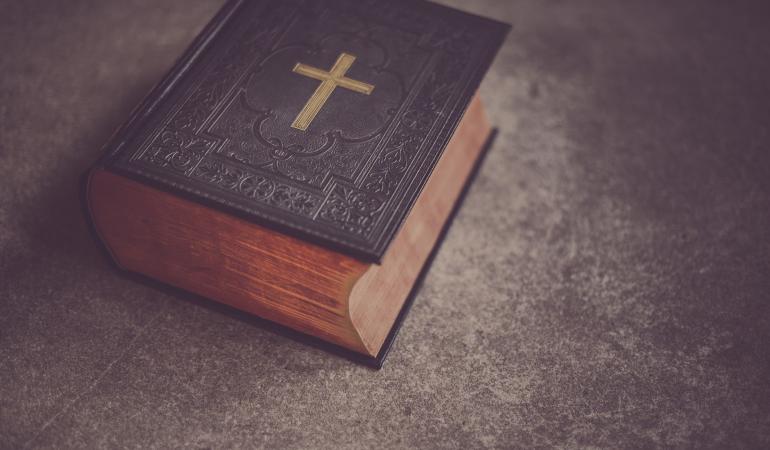 13 noiembrie – Ziua Bibliei. De ce este așa importantă principala carte a religiei creștine