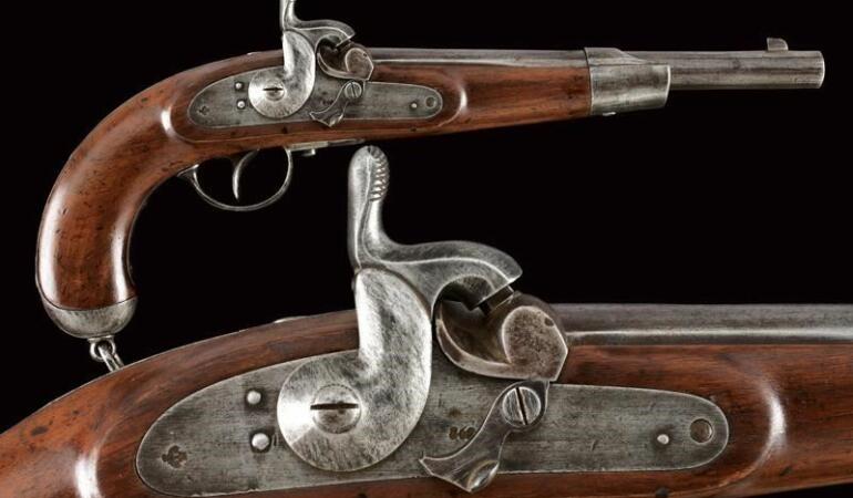 COMORILE MUZEELOR: Pistolul cu percuție pentru cavalerie