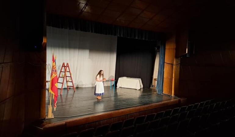 Începe Festivalul Național de Teatru Școlar în limba spaniolă. Elevii reprezintă 10 secții bilingve