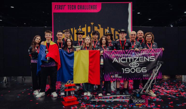 Campionatul Mondial de Robotică, câștigat de liceenii români