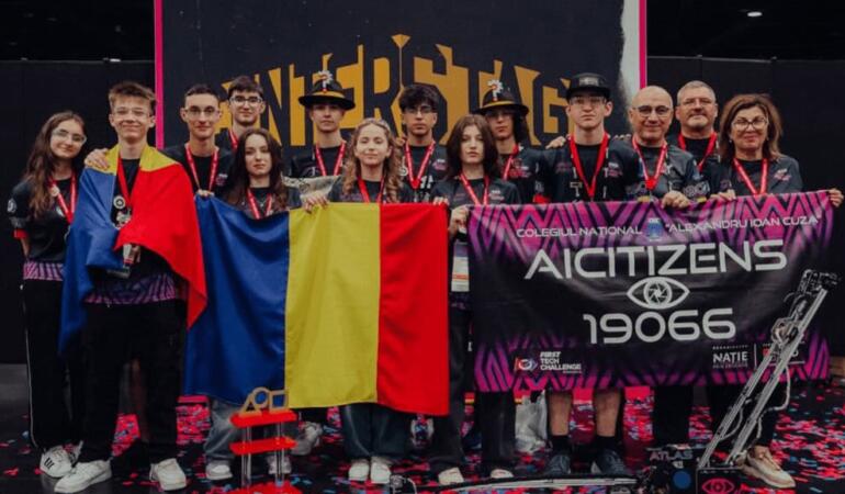 Cine sunt elevii care au făcut România campioană mondială la robotică