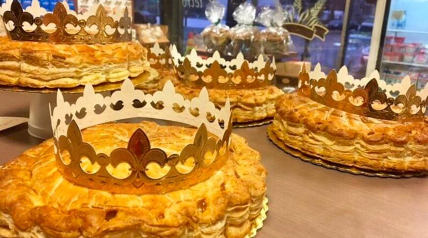 POVEȘTILE MÂNCĂRURILOR: Cum au fost ele inventate: Galette du roi sau Prăjitura regelui