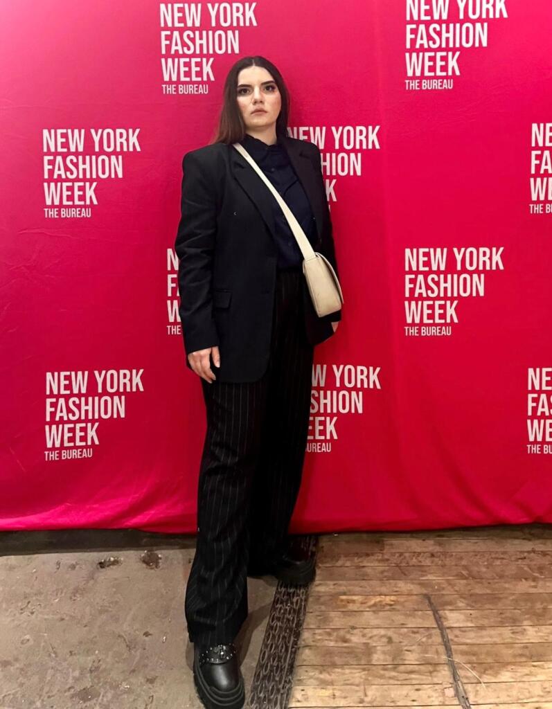 POVEȘTILE MODEI. O tânără creatoare de modă din România, invitată să-și prezinte colecția la New York Fashion Week