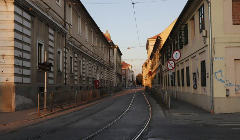 Un bărbat a revoluționat transportul public timișorean cu peste 100 de ani în urmă. Azi, compania ține lecții